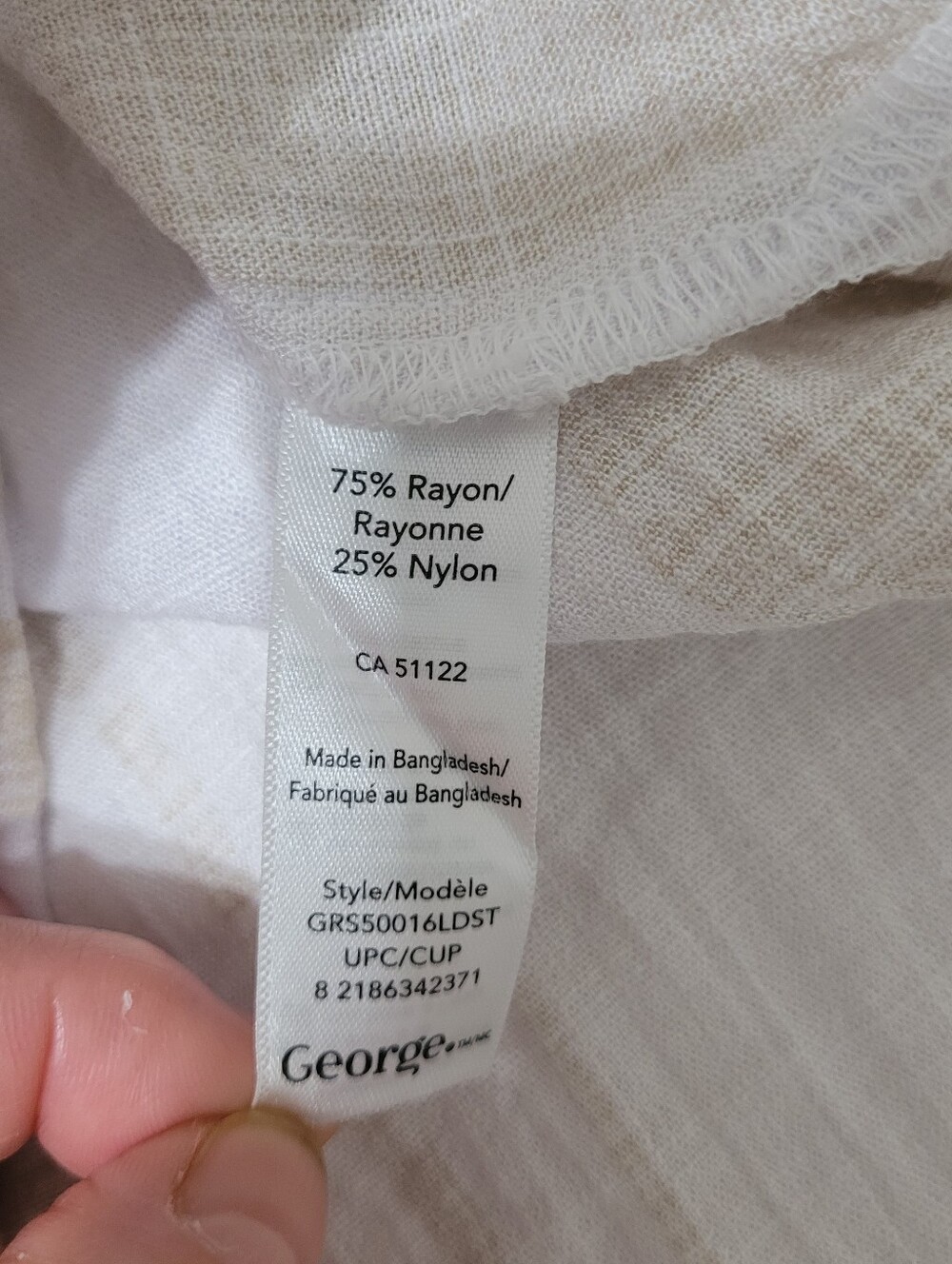George Beige & White Striped Short-Sleeve Button-Down Shirt Sz Med - Picture 9 of 9